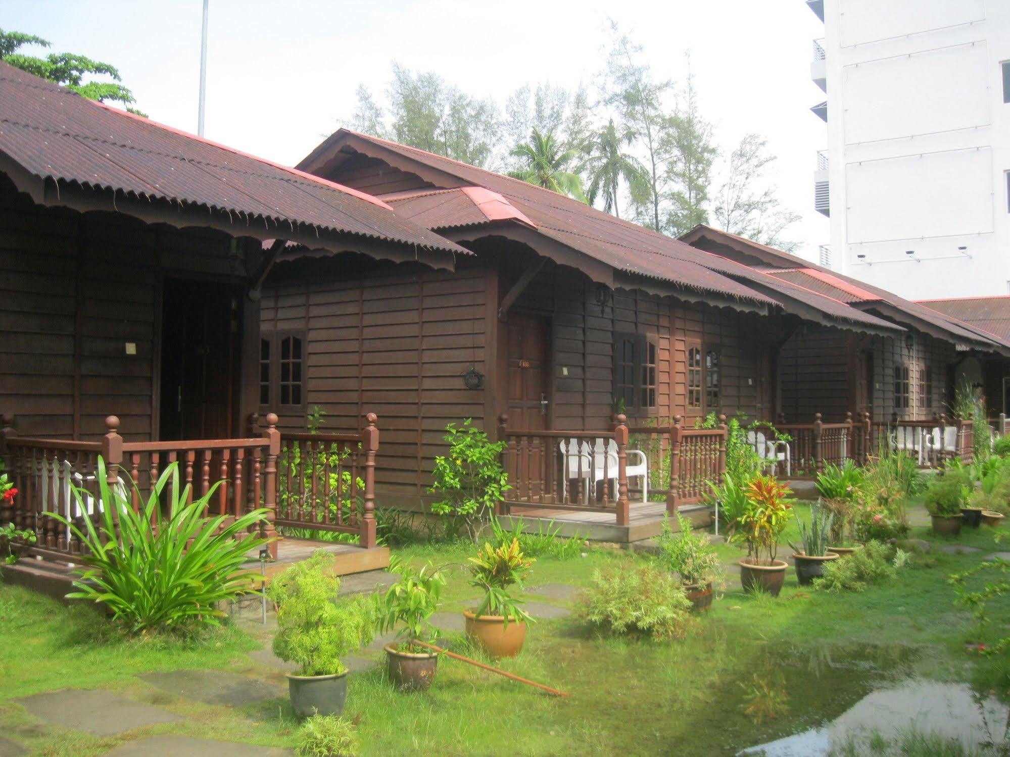 Langgura Baron Resort Pantai Cenang  Esterno foto